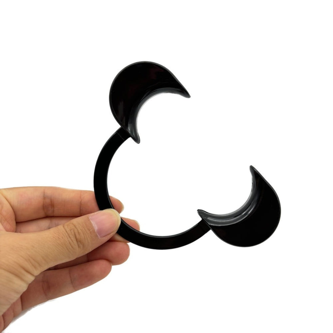 Set of C-Shape Retractors